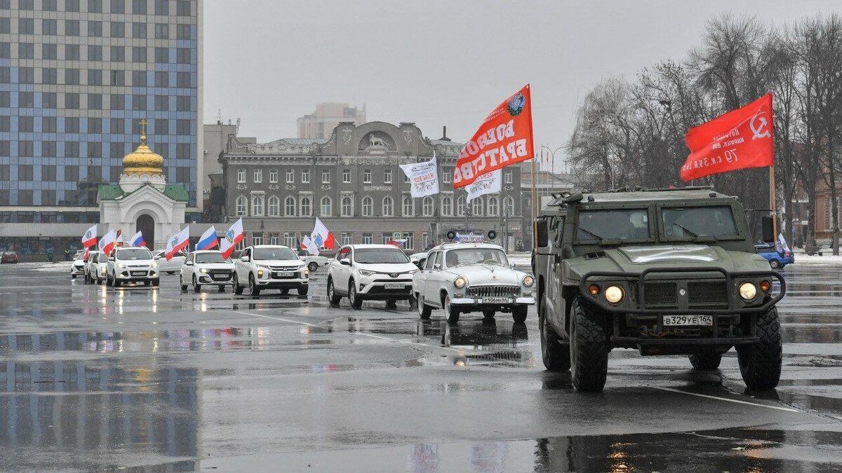    В Саратове жены и матери провели автопробег в поддержку участников СВОНовости Саратова и области – Сетевое издание «Репортер64»