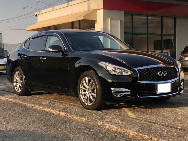 Nissan Fuga 2012