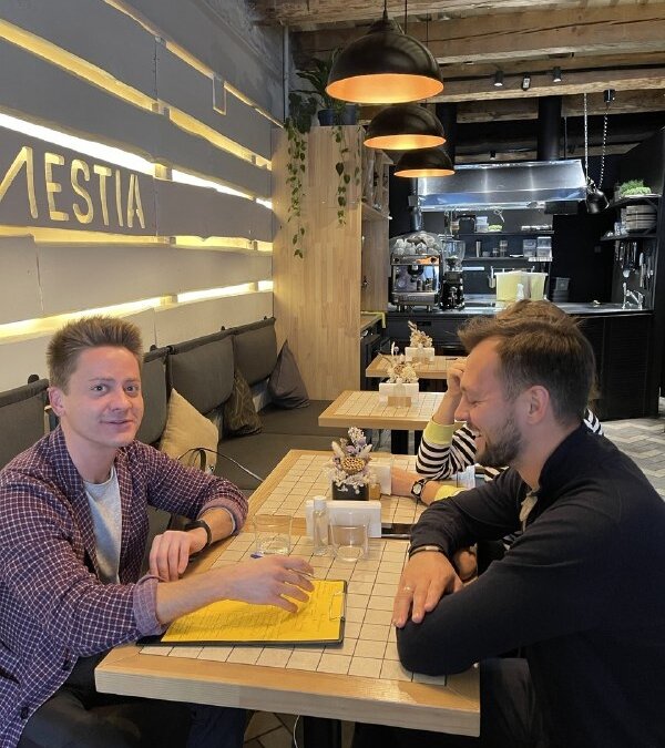 Антон Переладов📷
