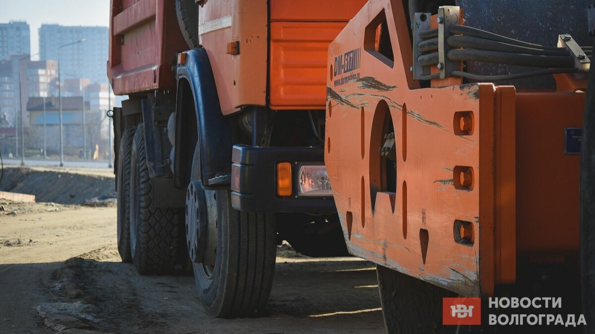     Пятьдесят участков дорог ожидает ямочный ремонт в 2023–2024 годах в Волгограде, сообщает мэрия. Работы пройдут во всех районах.