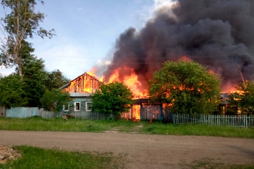 Деревенские пожар