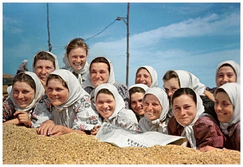 Как выглядели советские женщины и какой была их жизнь. Фотоподборка 1950-х - 1980-х годов