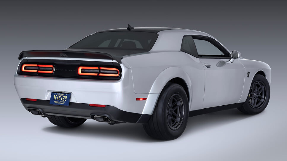 Фото: Dodge📷Dodge Challenger SRT Demon 170