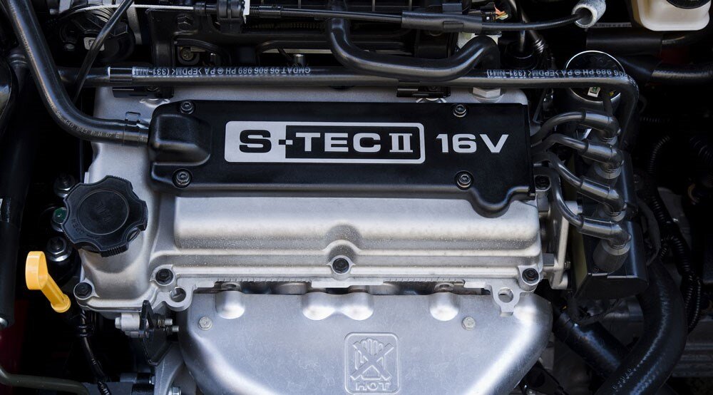 Замена прокладки клапанной крышки двигателя Chevrolet Lacetti