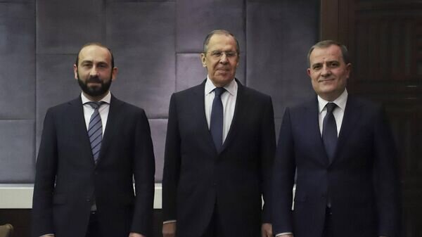    © Photo : official site of MFA of RA