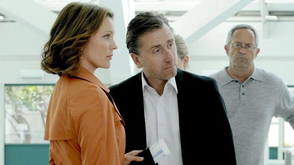    Кадр из сериала «Обмани меня», 2009г.