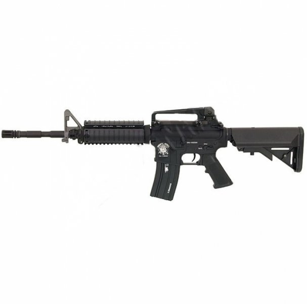 Автомат M4A1