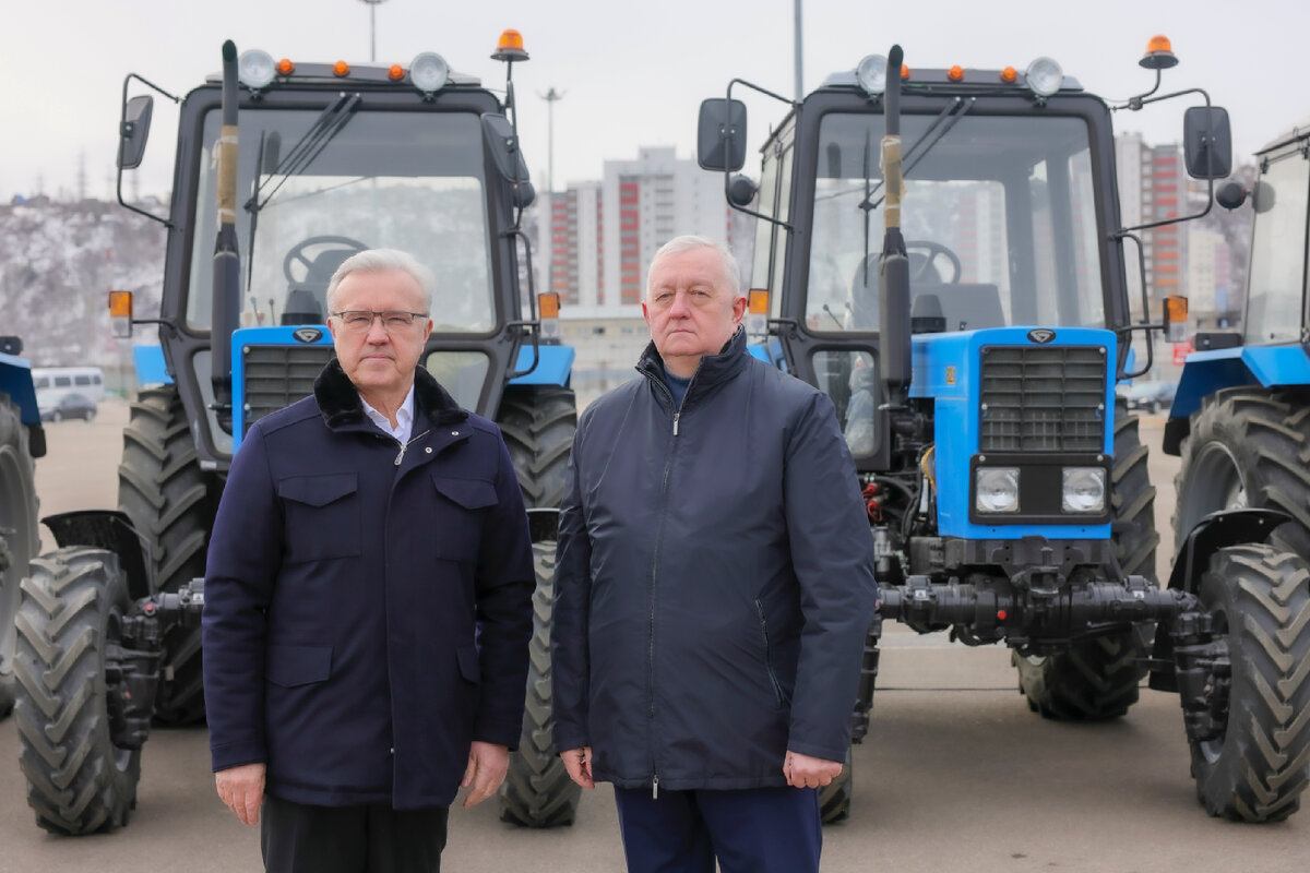 В Березовском районе пополнился машино-тракторный парк. | Газета 