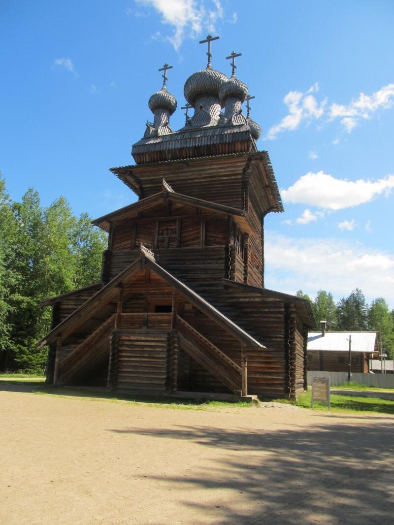 Церковь в Малых Корелах