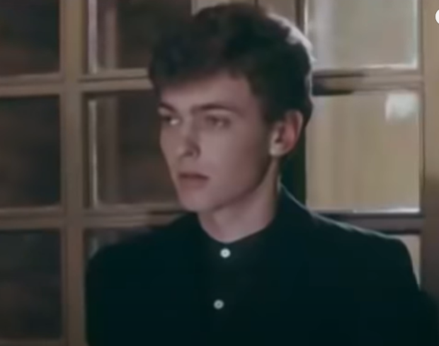 Гедиминас Сторпирштис в роли Клайда Грифитса, фильм 1981 года