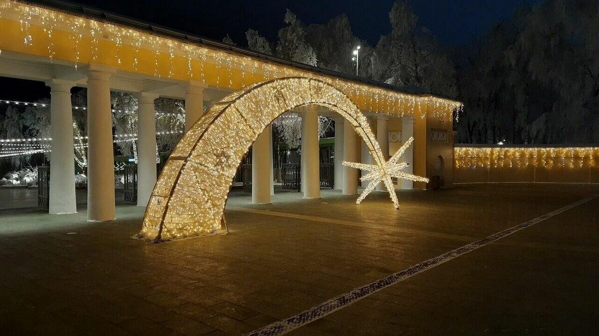     Около 319 тысяч рублей потратят на концерт к 9 мая в нижегородском парке «Швейцария». Договор на оказание услуг размещен на портале госзакупок.