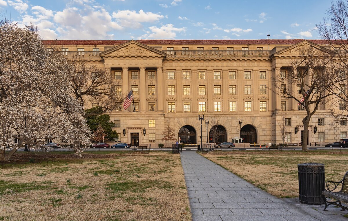    Министерство торговли США  saaton/shutterstock/FOTODOM