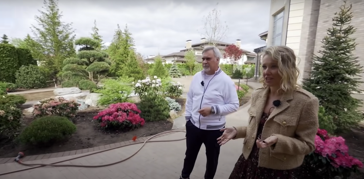    Фото: PrtScr — youtube.com/»Осторожно: Собчак» Александр Сафронов