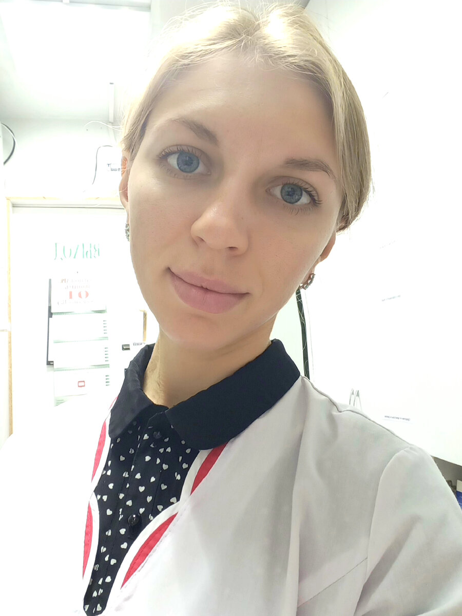 На работе в аптеке 💊