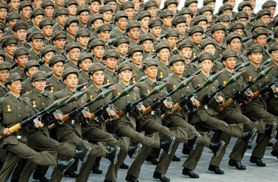 Солдаты в северной корее