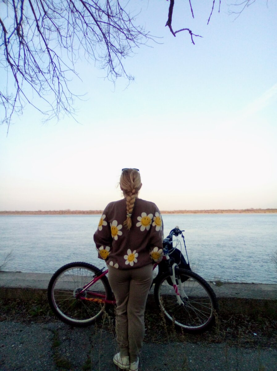 фото из архива автора 07.04.23 На набережной Волги