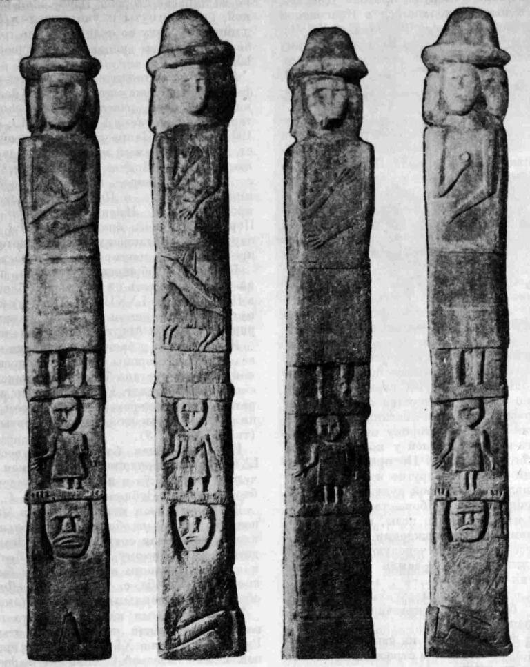 Збруческий идол. Один из немногих сохранившихся от древних славян. Кто именно изображен на трех его ярусах достоверно неизвестно,  есть разные трактовки