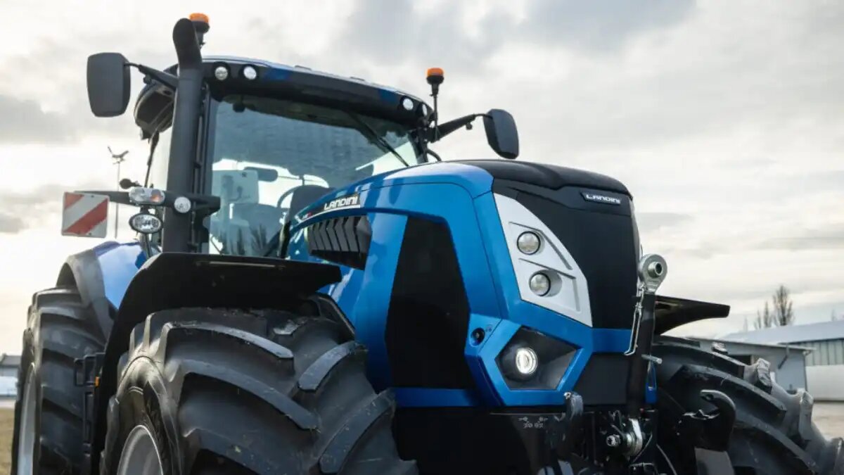 Фото: Landini Новый трактор Landini 8-270 VS — 8 серия (аналог McCormick X8 VT Drive)