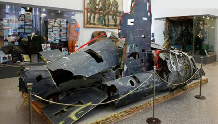 Обломки американского самолёта-разведчика "U-2" переданные в один из музеев СССР