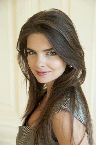 Пелин Карахан