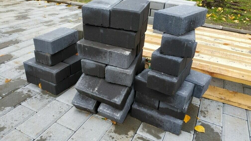     Комплексное благоустройство сквера 65-летия Победы на улице Бекетова обойдется в 28 миллионов рублей. В городе объявлен аукцион на определение подрядчика. Информация об этом содержится в документах на сайте госзакупок.