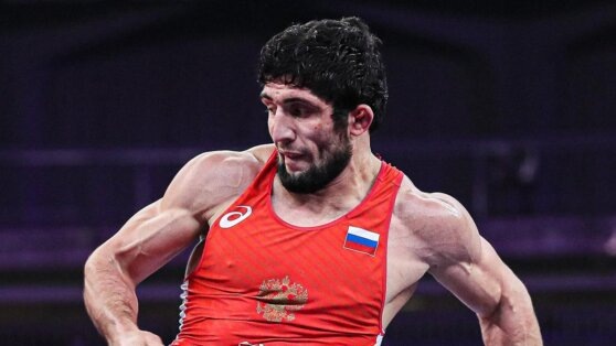    Чемпион Европы по борьбе Куруглиев будет выступать за сборную Греции Дарья Смирнова