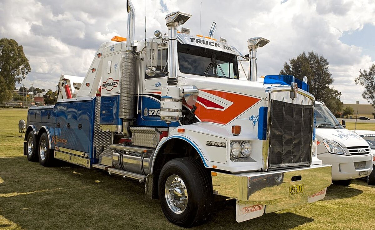 Kenworth Heavy Tow Truck