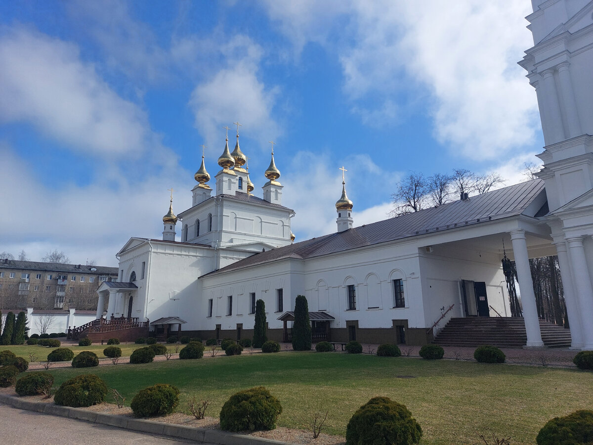 Святодуховский монастырь в Царицыно