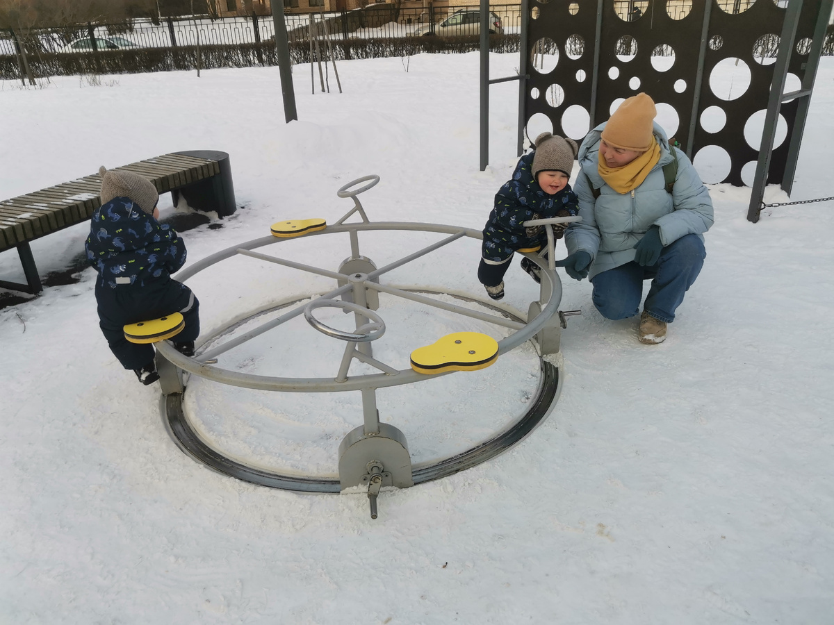 На карусели