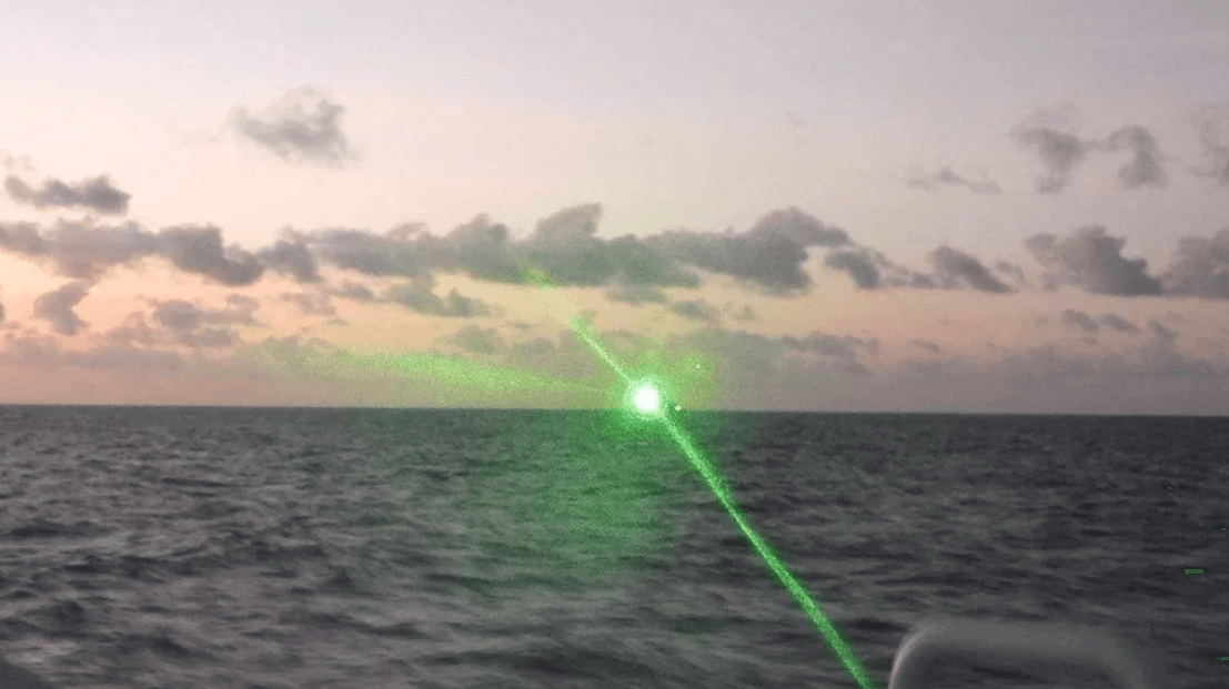    Филиппинские моряки пожаловались на ослепление боевым лазером
