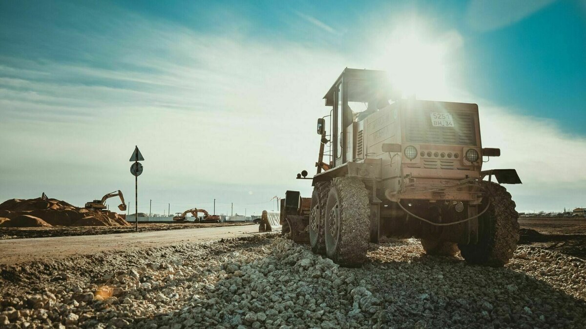     Облсуд обязал мэрию Волгограда привести в порядок дорогу в Советском районе между поселками Песчанка и Горьковский. На ремонт чиновникам дали год, сообщает пресс-служба объединенных судов региона.
