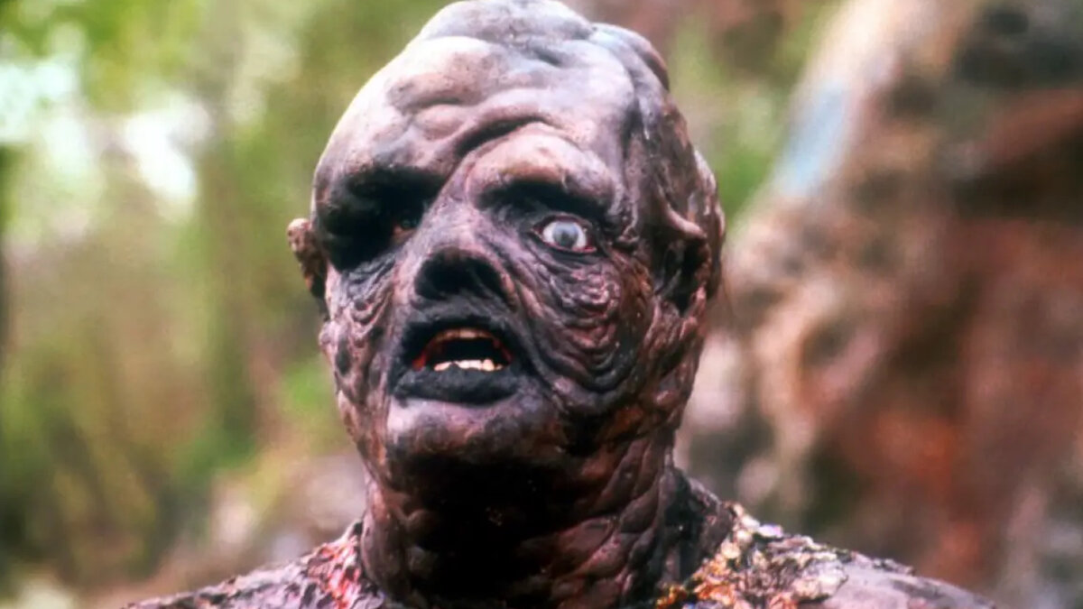 Кадр из фильма «Токсичный мститель»