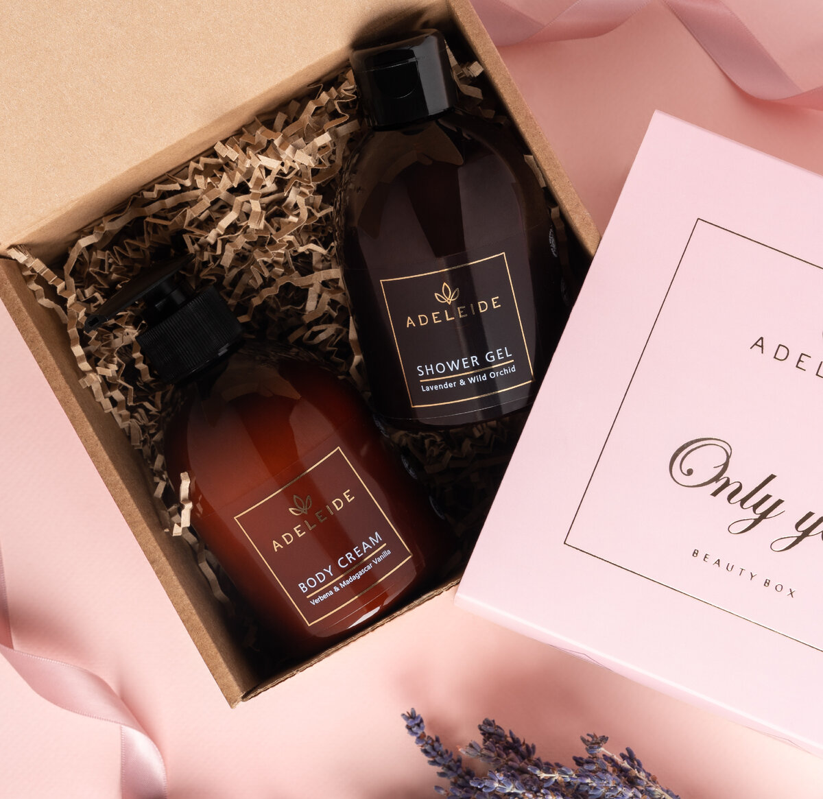 Серия парфюмированных наборов для ухода за телом от Adeleide