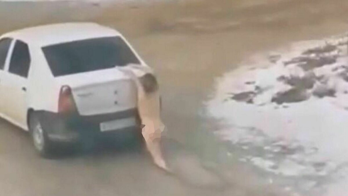     Сразу несколько инцидентов с возбуждающим внимание и будоражащим волгоградцев контекстом появилось в информационном поле сегодня, 27 февраля. Речь о семейных драмах, а также настоящей кровавой трагедии в жизни ценителей однополой любви.