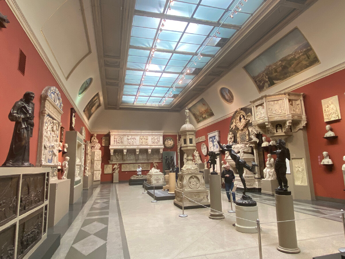 Личное фото