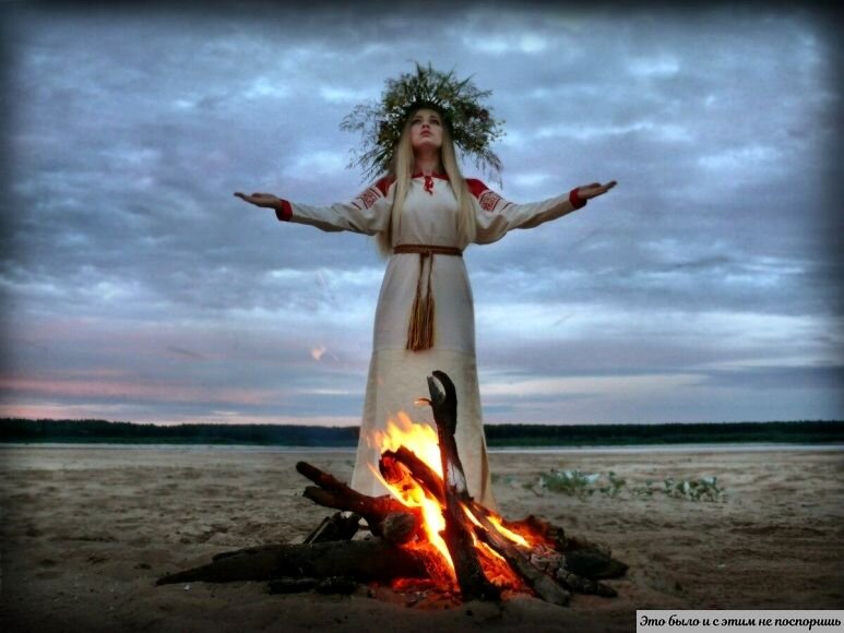 Планета, являющаяся символом уменьшения, ассоциировалась с дамой. https://clck.ru/33Kmnu 