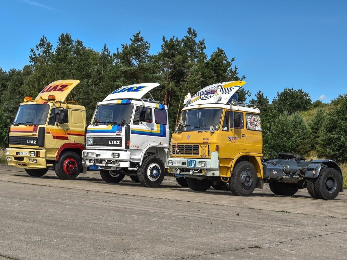 LIAZ (Либерецкие автомобильные заводы) — чехословацкая и чешская автомобильная компания. В 1869 году инженер Эмиль Шкода основал небольшое механическое предприятие в городе Пльзень.