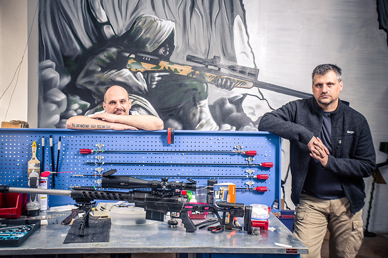 Фото братьев Николая и Владислава Лобаевых