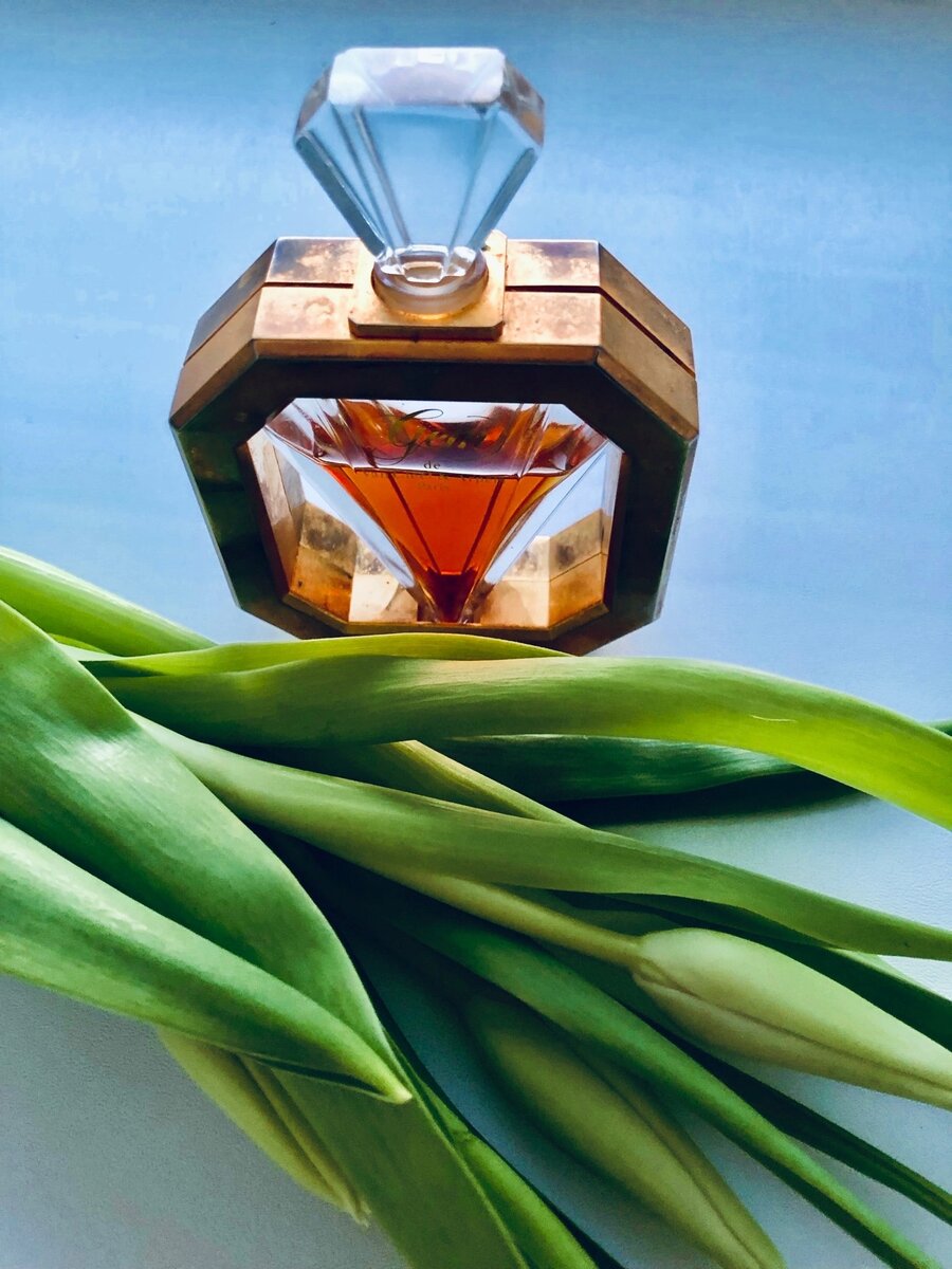 Van Cleef & Arpels Gem