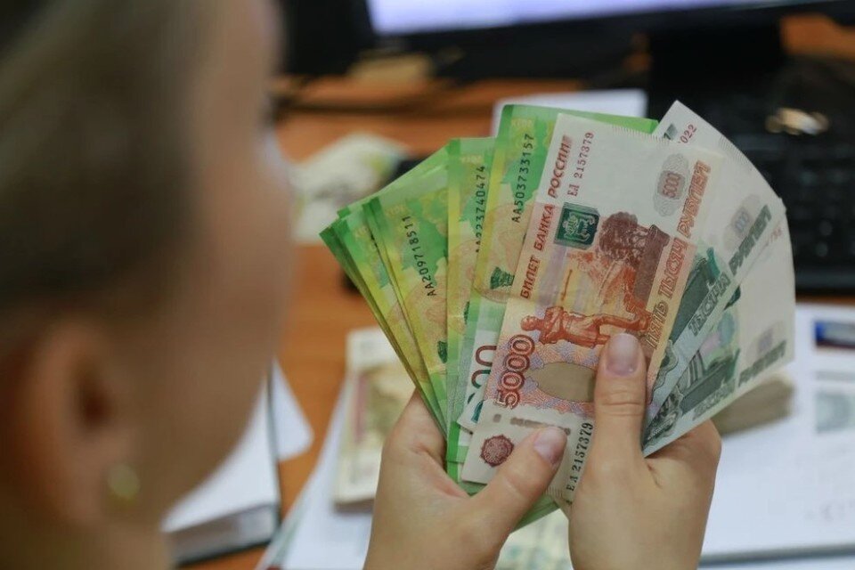     Рассказываем, кто получит дополнительные выплаты к 9 мая в Иркутске в 2023 году  ЛЕНЦ Мария | Архив КП