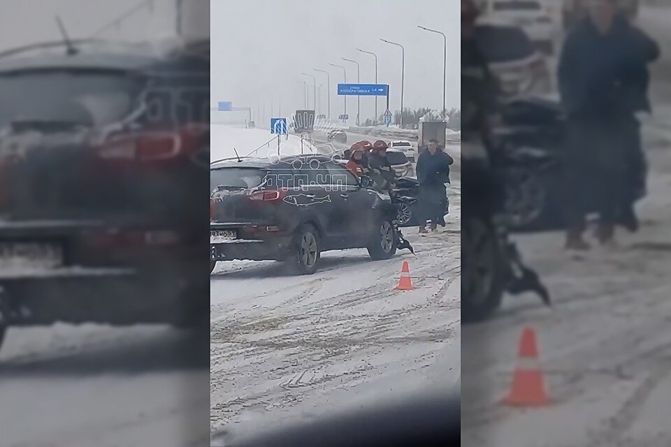     «КП»-Мурманск» обратилась за комментарием в пресс-службу УГИБДД региона. Фото: скриншот видео / vk.com/murmansk_dtp