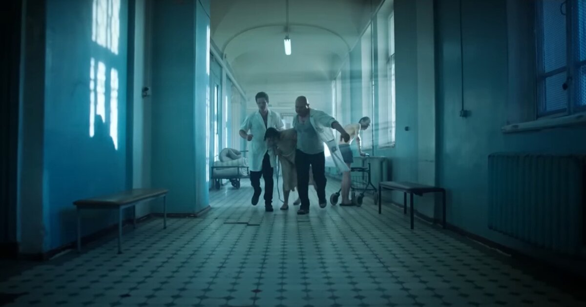 Кадр из сериала "Король и Шут".