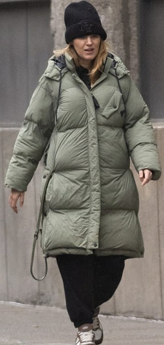    Блейк Лайвли Фото: BackGrid