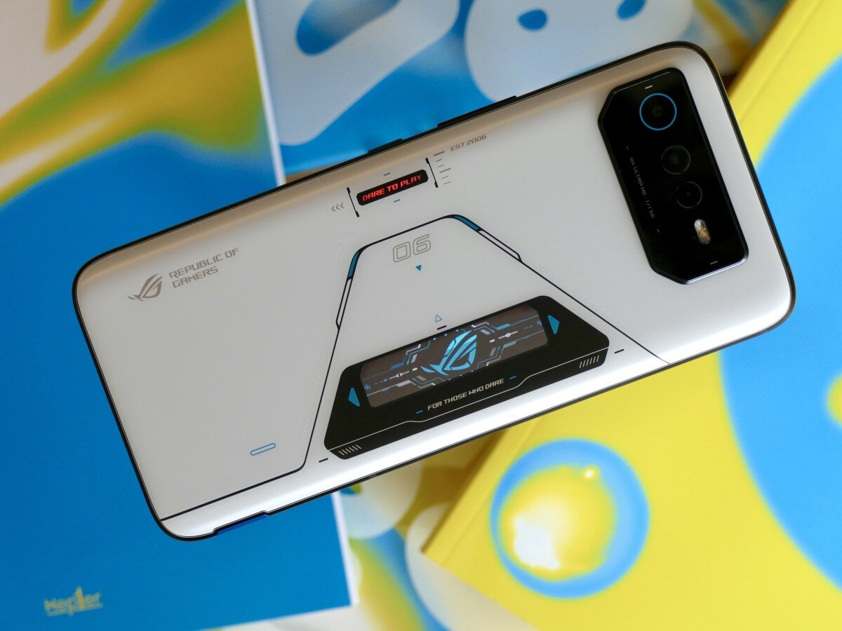    ASUS ROG Phone 7 и 7 Pro испытали в бенчмарке с неожиданным результатом