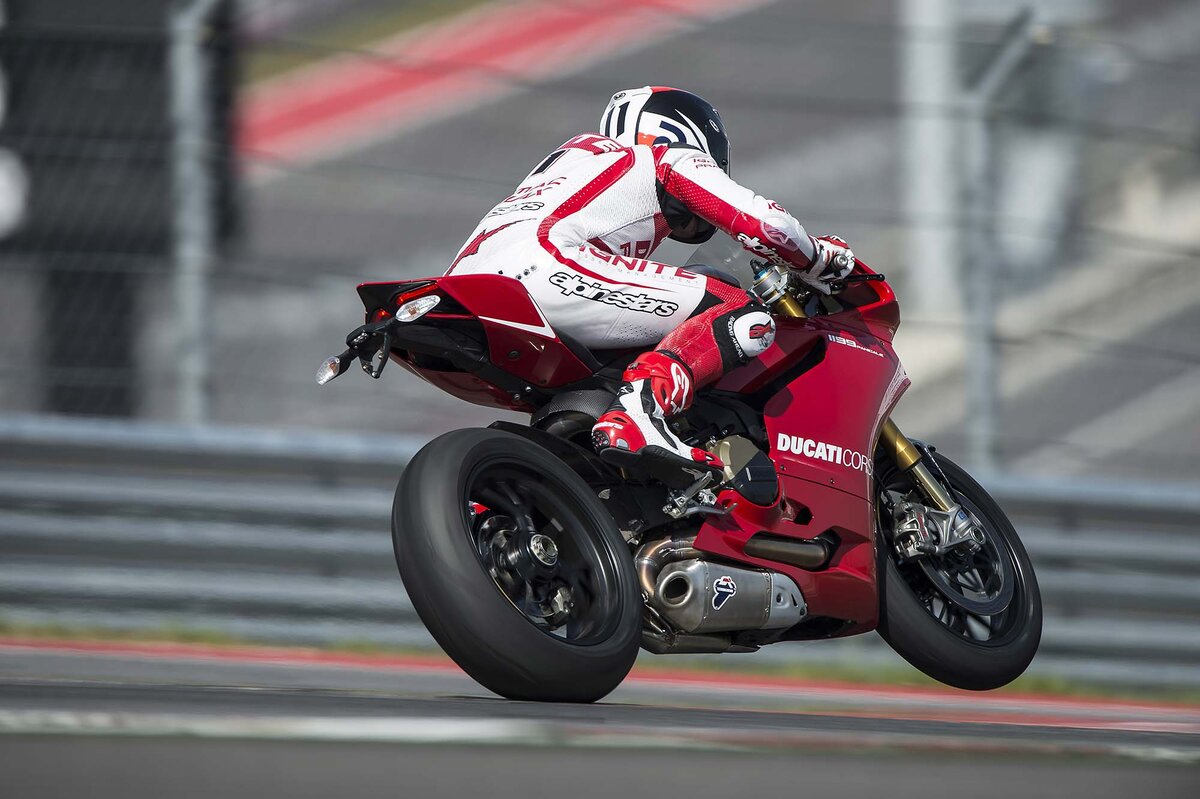 Дукати 1199 Panigale r