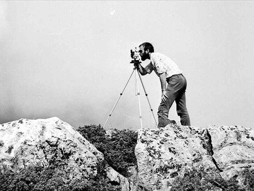 геодезист 15 15. тахеометр. маркшейдер. геодезист. теодолит leica.