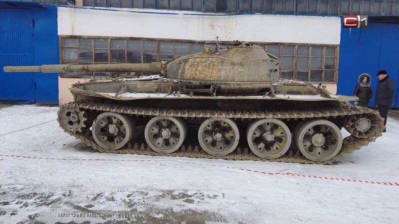    Городские депутаты рассказали, как в Сургут попал танк Т-62