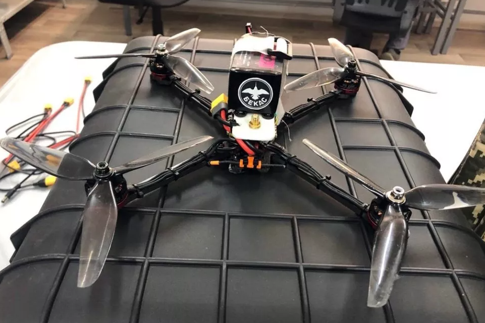 Тамбовский дрон "Бекас" от местного хлебокомбината. Источнки: Яндекс.Картинки