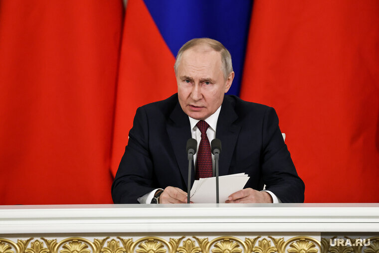    В Госдуме предложили меры по защите Владимира Путина