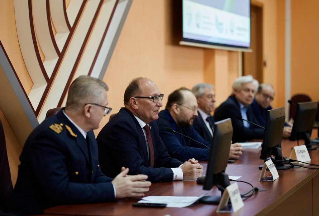 Всероссийская комференция "Полярная механика" в НГТУ им. Алексеева / Фото: НГТУ им. Р.Е. Алексеева  📷
